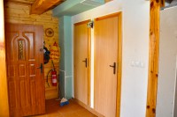 /album/fotogaleria-prve-podlazie/predsien-vchod-do-kupelne-a-wc-jpg/